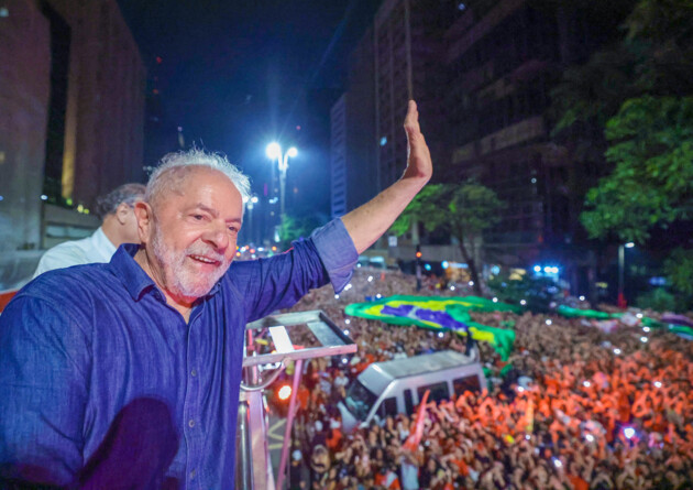 Lula na Avenida Paulista, em São Paulo.