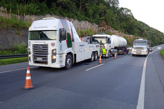 DER/PR tem realizado a manutenção das rodovias estaduais