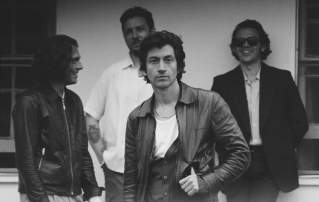 O Arctic Monkeys está atualmente em turnê de divulgação de 'The Car', e passará pelo Brasil como headliner do Primavera Sound, além de shows em Curitiba e no Rio de Janeiro
