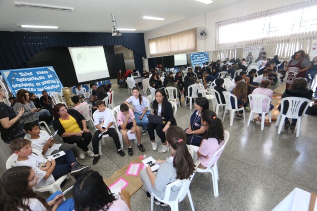 O Conselho Municipal dos Direitos da Criança e do Adolescente (CMDCA), vinculado à Secretaria da Família e Desenvolvimento Social da Prefeitura de Ponta Grossa realizam nos dias 9, 10 e 11 de novembro a Pré-Conferência Municipal dos Direitos da Criança e do Adolescente.