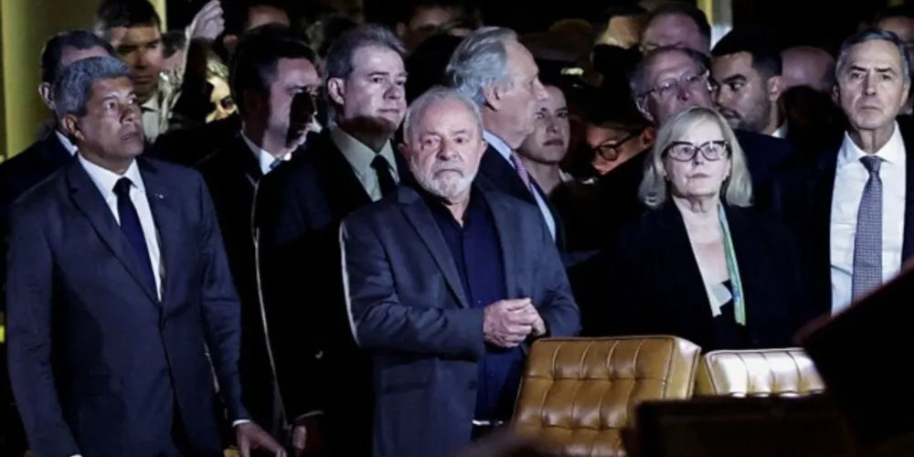 Presidente Lula disse que o governo vai trabalhar para descobrir os responsáveis pelos atos