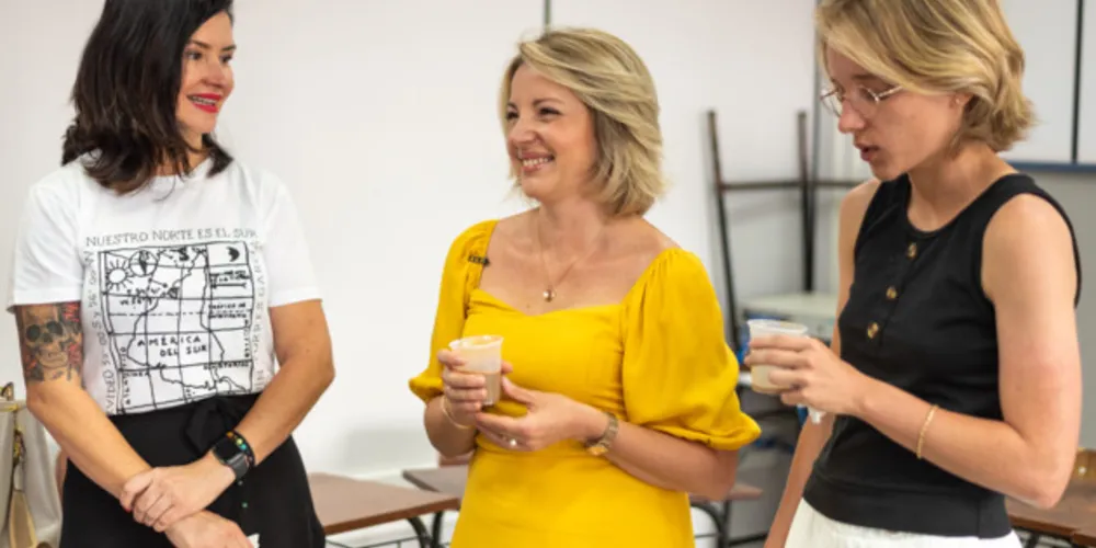 Café de boas vindas para a pesquisadora Lesia Zolota, que faz parte do corpo de professores da UEPG