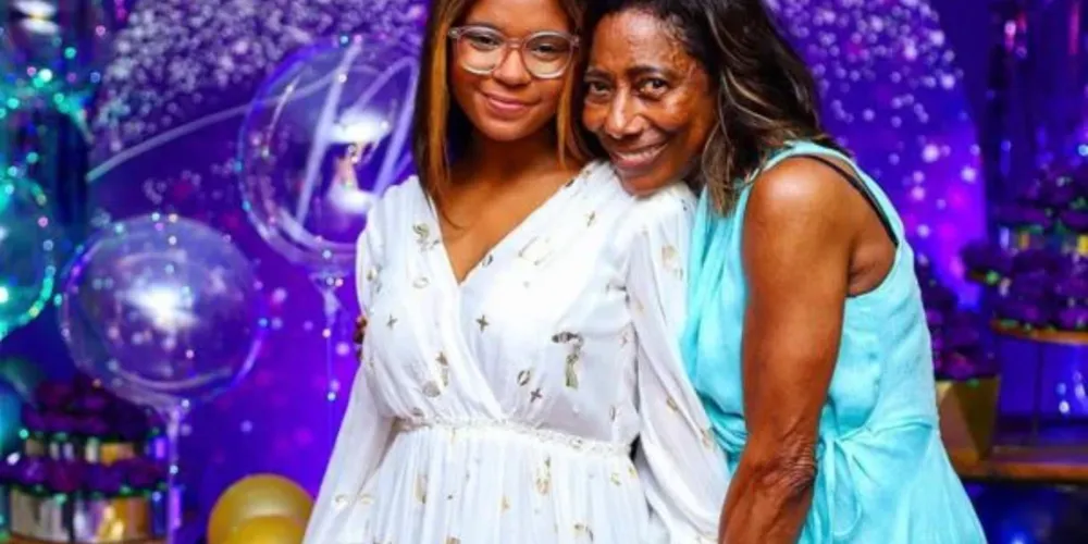 "Deus, cuida bem da mamãe, por favor, ela merece muito",  disse Maria