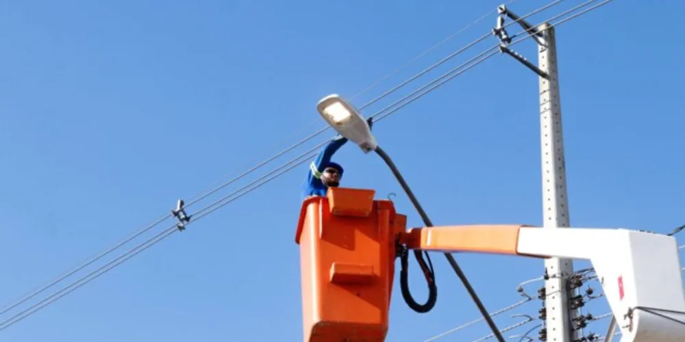 Valor total destinado a melhorias na iluminação pública em 20 municípios soma R$ 36 milhões