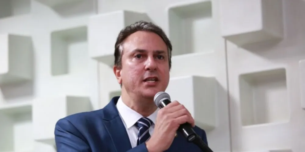 O piso nacional do magistério representa o salário inicial das carreiras do magistério