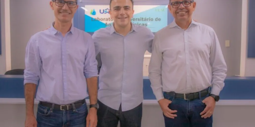 Ivo Demiate, Aliel Machado e Miguel Sanches Neto.