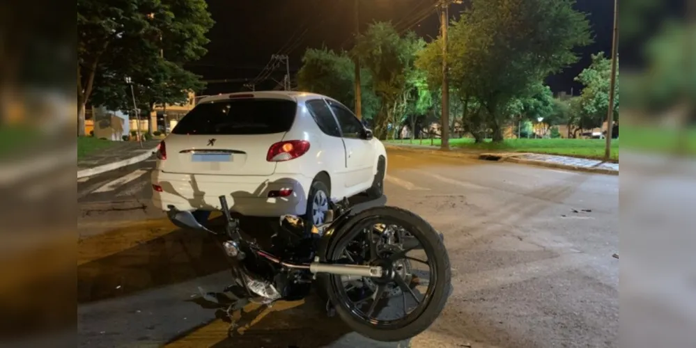 Acidente foi registrado na noite da última quinta-feira (19)