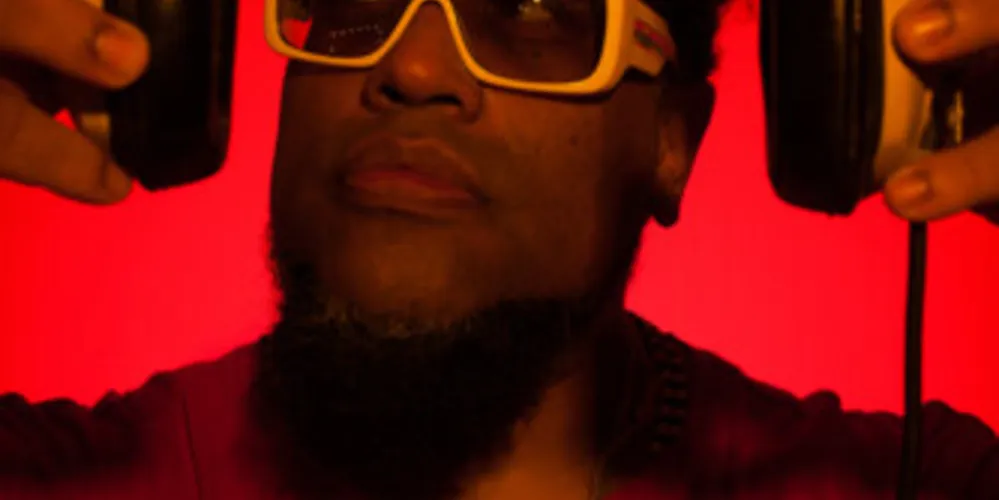 Artista já se apresentou em Ponta Grossa em 1998, na antiga casa de shows Indústria com a banda Planet Hemp