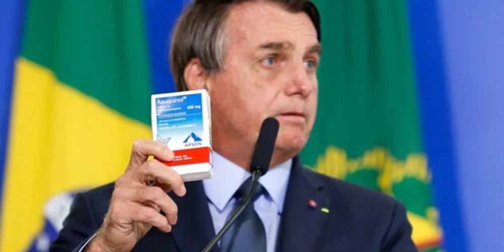 Jair Bolsonaro foi defensor de remédios como ivermectina e cloroquina contra a covid-19, ambos não indicados ao vírus