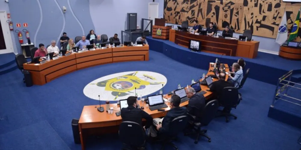 As sessões da Câmara são realizadas às segundas e quartas a partir das 14h