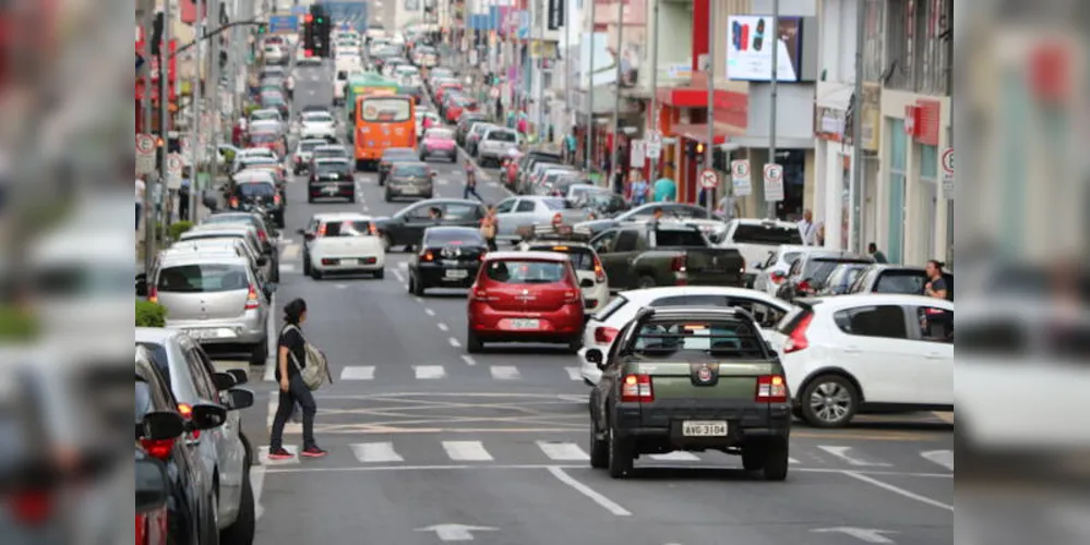 Cidade tem a sexta maior frota do Paraná