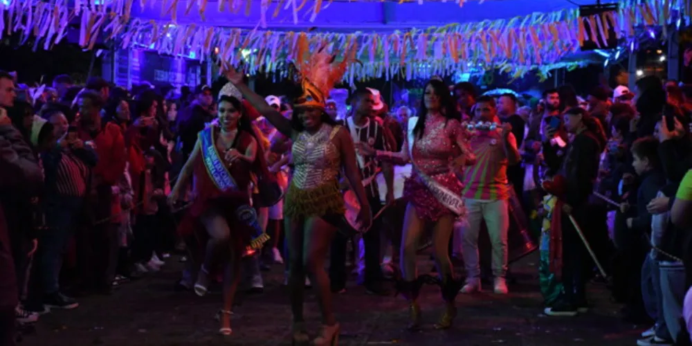 Desfile do corso acontece na Rua Benjamin Constant, próximo ao Parque Ambiental, onde será desenvolvida quase toda a programação carnavalesca da cidade