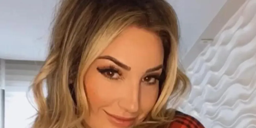 Médica de Campo Largo confinada no BBB 23 finge ser solteira no jogo