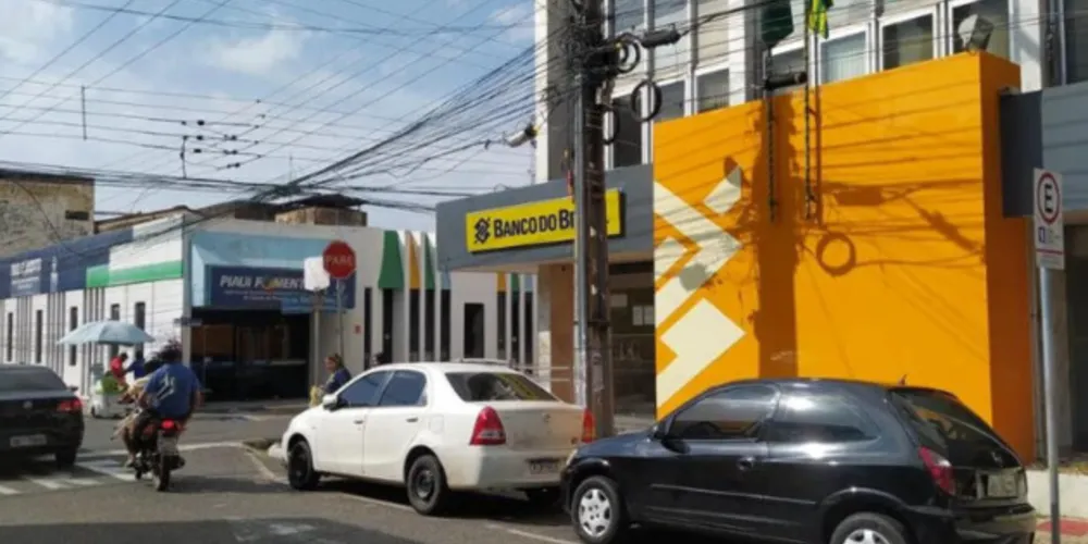 Funcionário de banco de Teresina é preso tentando fugir após roubar mais de R$ 1 milhão de agência