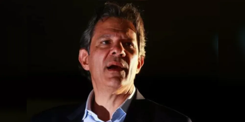 “Legado de Bolsonaro é um rombo de R$ 300 bi e juros alto”, diz Haddad