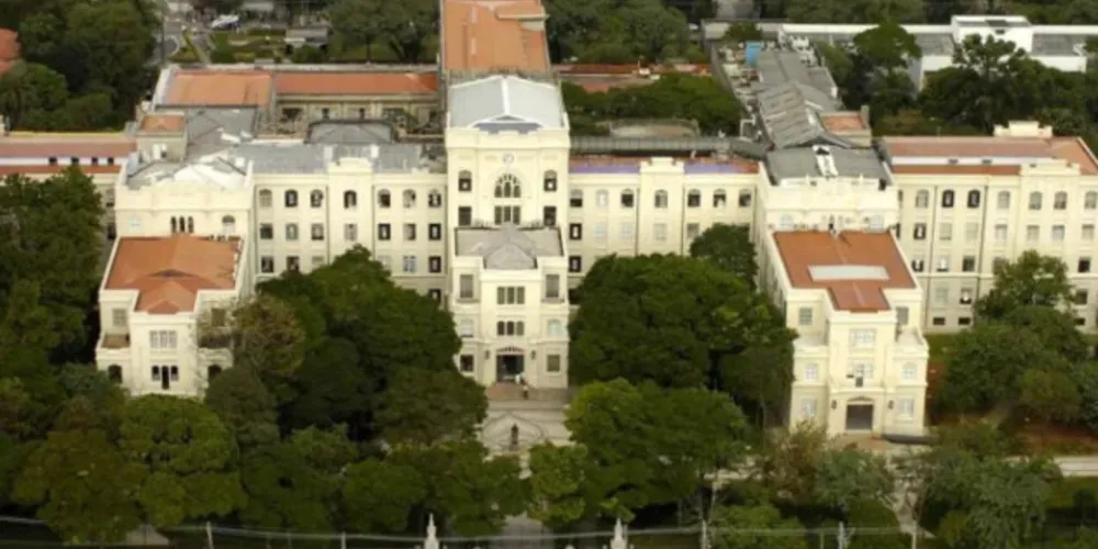 Aluna de medicina é suspeita de desviar R$ 927 mil de formatura