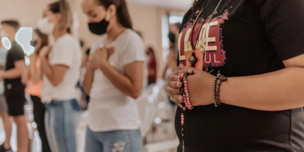 O evento, neste ano, tem como tema “das trevas para a luz” e contará com a presença de religiosos e convidados