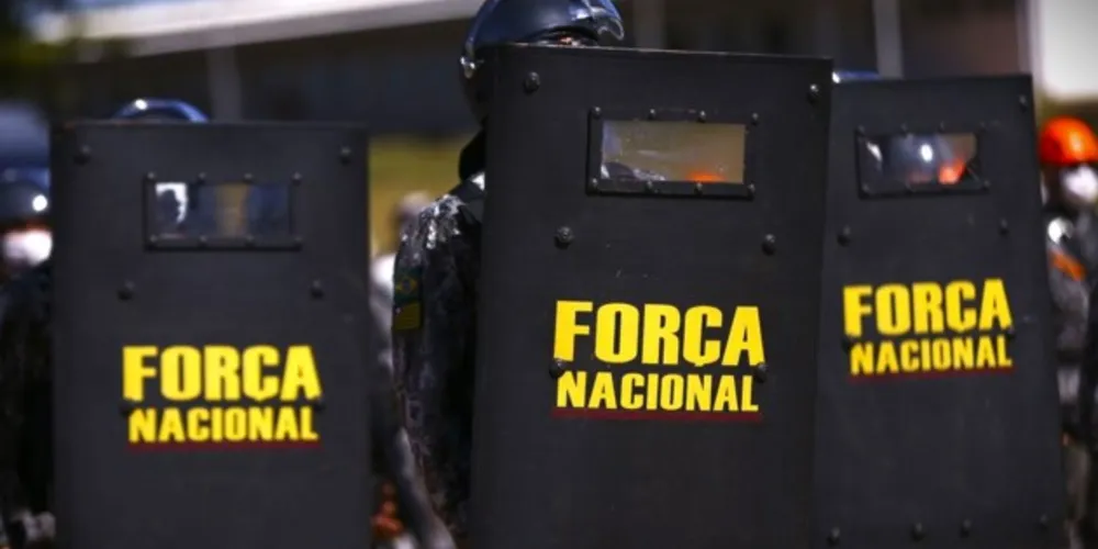Militares prestaram apoio à Polícia Rodoviária Federal (PRF)