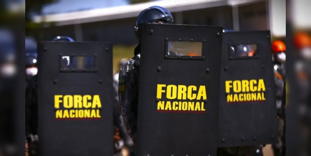 Militares prestaram apoio à Polícia Rodoviária Federal (PRF)