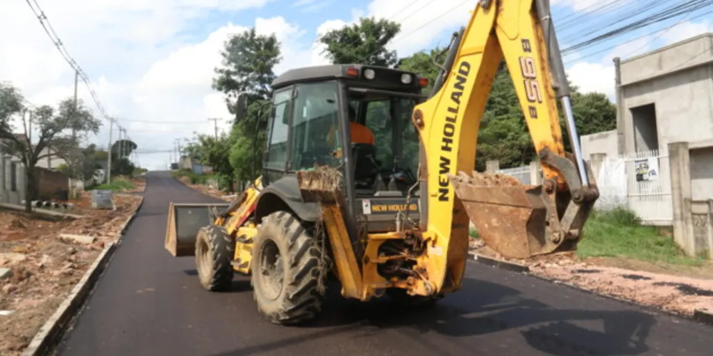 As obras fazem parte do Programa Asfalto Novo.