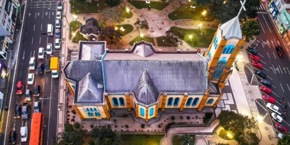 Movimento acontecerá na 'Praça dos Polacos', a partir das 18h