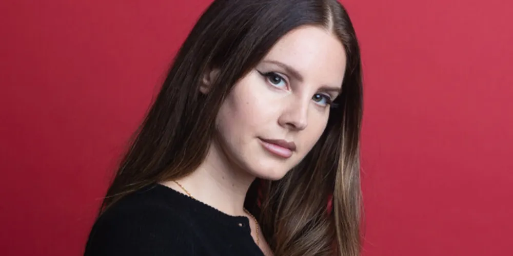 A cantora Lana Del Rey se apresenta no MITA 2023 nos dias 27 de maio no Rio e 03 de junho em São Paulo