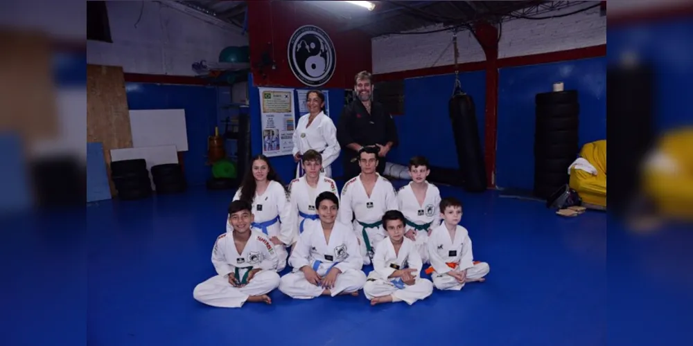 Atletas realizaram testes para receber a sua graduação nas artes marciais