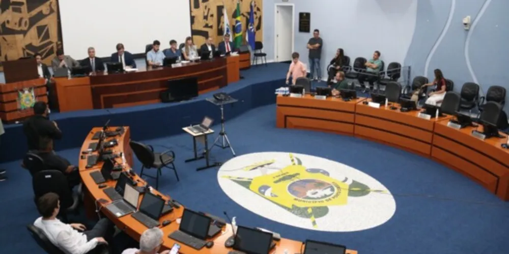 A Audiência Pública foi realizada na Câmara de Vereadores.