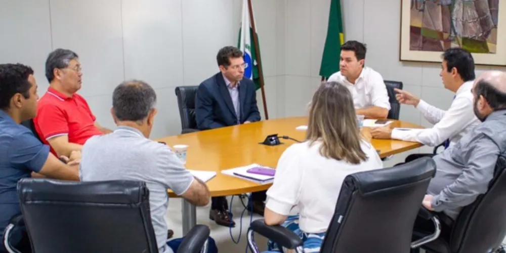 Os dados iniciais do Censo e as demandas oriundas dele foram tema de reunião do secretário do Planejamento, Guto Silva, com o superintendente estadual do IBGE, Elias Ricardo.