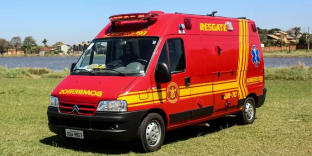 Ainda segundo os bombeiros, a família era de Suzano, na região metropolitana de São Paulo, e passaria o Natal na casa de parentes