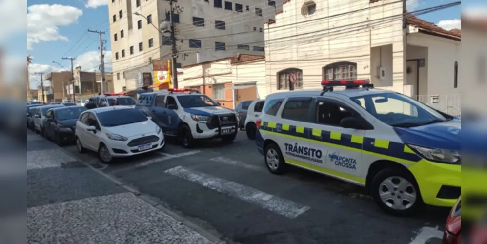 Guardas Municipais encontraram as mulheres em uma rua próxima do shopping