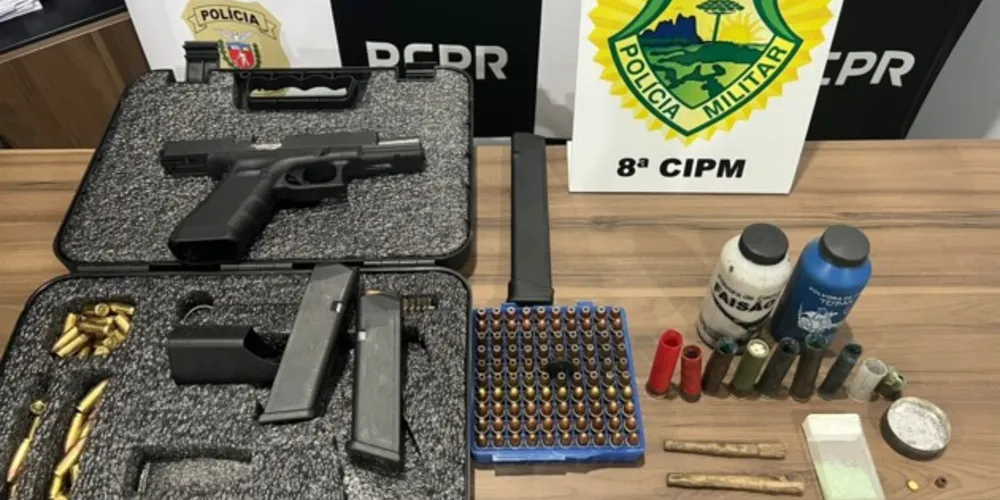Foram apreendidas uma arma de fogo 9 mm modelo Glock G17 junto com 155 munições