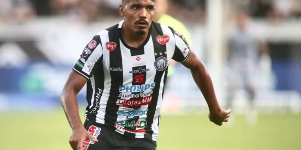 O artilheiro Vinicius Mingotti é a esperança de gols da equipe na temporada