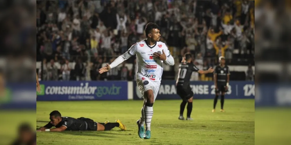 Vinicius Mingotti marcou o primeiro gol da vitória operariana