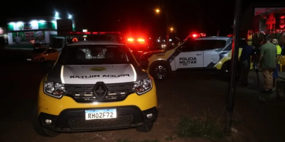 Tentativa de homicídio ocorreu dentro de um bar localizado na rua Siqueira Campos, região do Cará-Cará