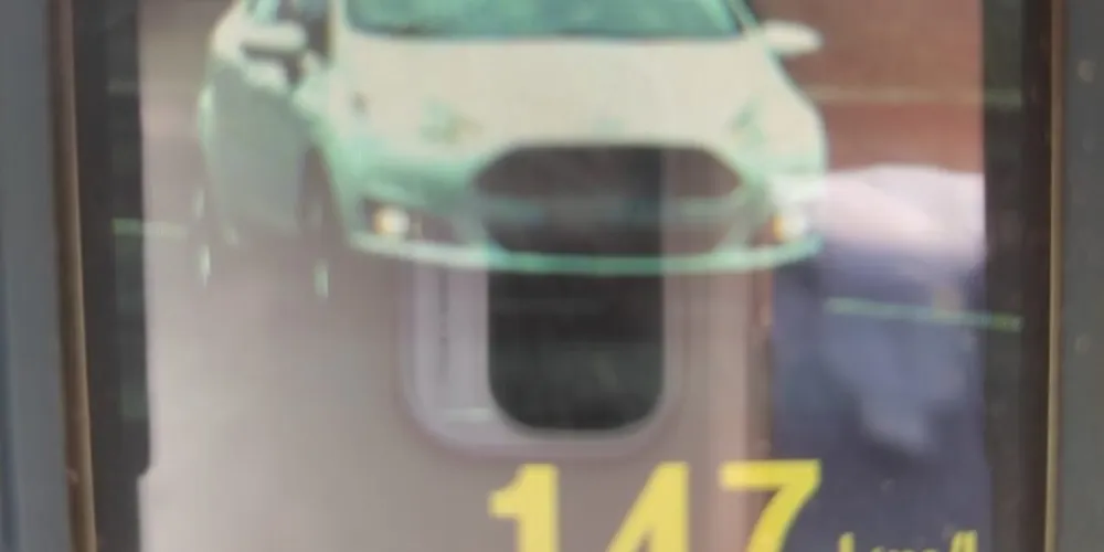 Veículo foi flagrado em velocidade 83,% acima da permitida no trecho urbano em Ponta Grossa