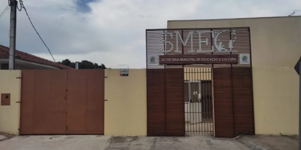 A decisão liminar foi concedida neste sábado (18)