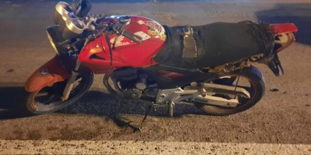 Segundo a Polícia, moto Honda CBX 250 teria sido atingida por uma Honda Civic