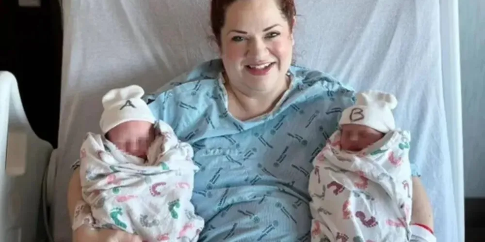 Enquanto Annie veio ao mundo no dia 31 de dezembro de 2022, Effie nasceu no dia 1º de janeiro de 2023