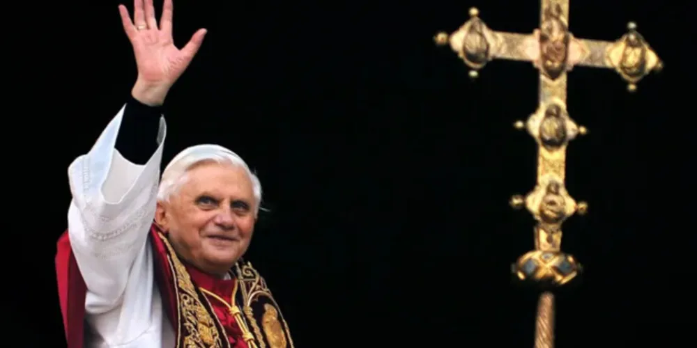 Bento XVI foi o primeiro papa a renunciar em 600 anos