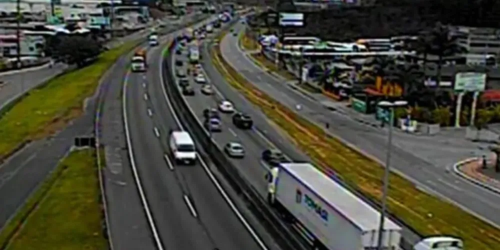 Filas são registradas nas principais rodovias do Paraná