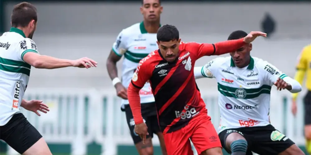 Este será o 391° Atletiba da história. São 125 vitórias do Athletico e 148 vitórias do Coritiba, além de 117 empates