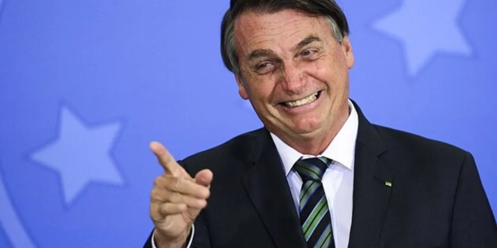 O ex-presidente disse que pretende voltar ao Brasil em março para, segundo ele, liderar a oposição contra Lula.