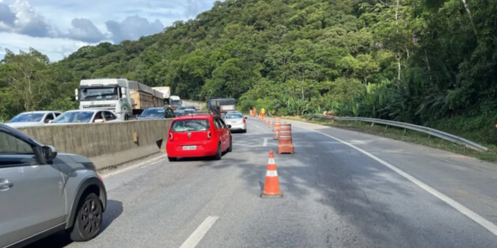 DNIT continua responsável pelas obras no km 42, que foi atingido por uma queda de rochas em outubro, cerca de um mês antes dos deslizamentos nos quilômetros 39 e 41