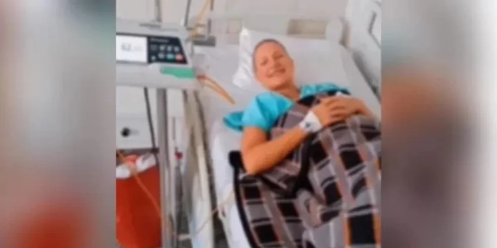 Os familiares começaram a desconfiar e foram até o Hospital Araújo Jorge, onde a jovem dizia que fazia tratamento