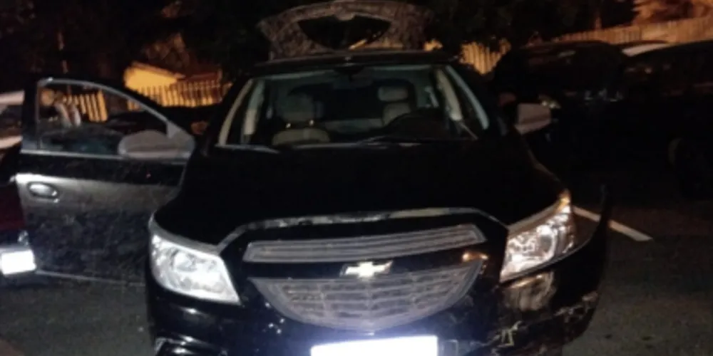 Veículo que estava com o suspeito foi roubado em Campo Largo