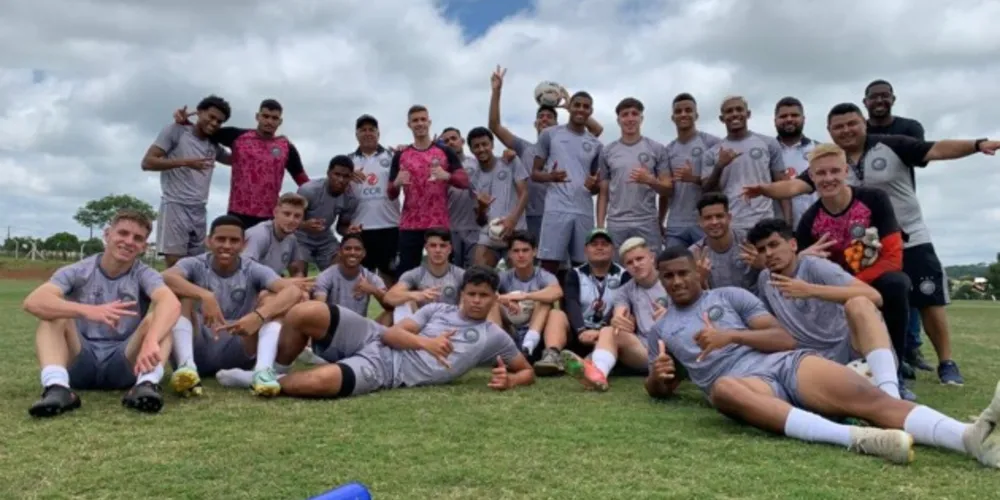 Fantasma estreia nesta tarde contra o Bahia