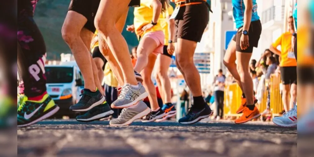 Com as modalidades de 5, 10 km e Kids, homens, mulheres e crianças podem participar; Curitiba foi a cidade escolhida para essa comemoração