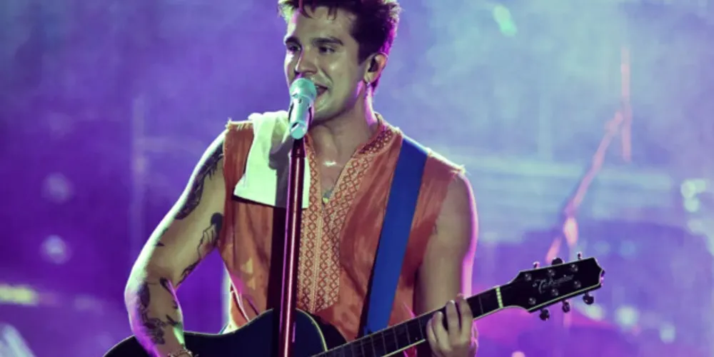 A equipe do cantor conseguiu recuperar o acesso à conta quase de dez horas depois do primeiro tuíte do invasor