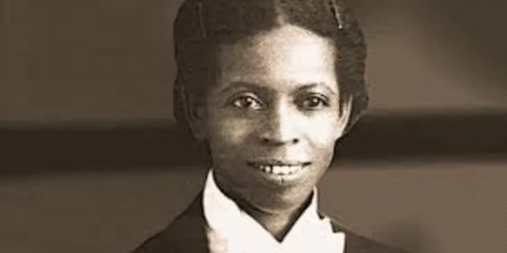 Enedina Alves Marques foi a primeira mulher negra a se formar em engenharia no Brasil